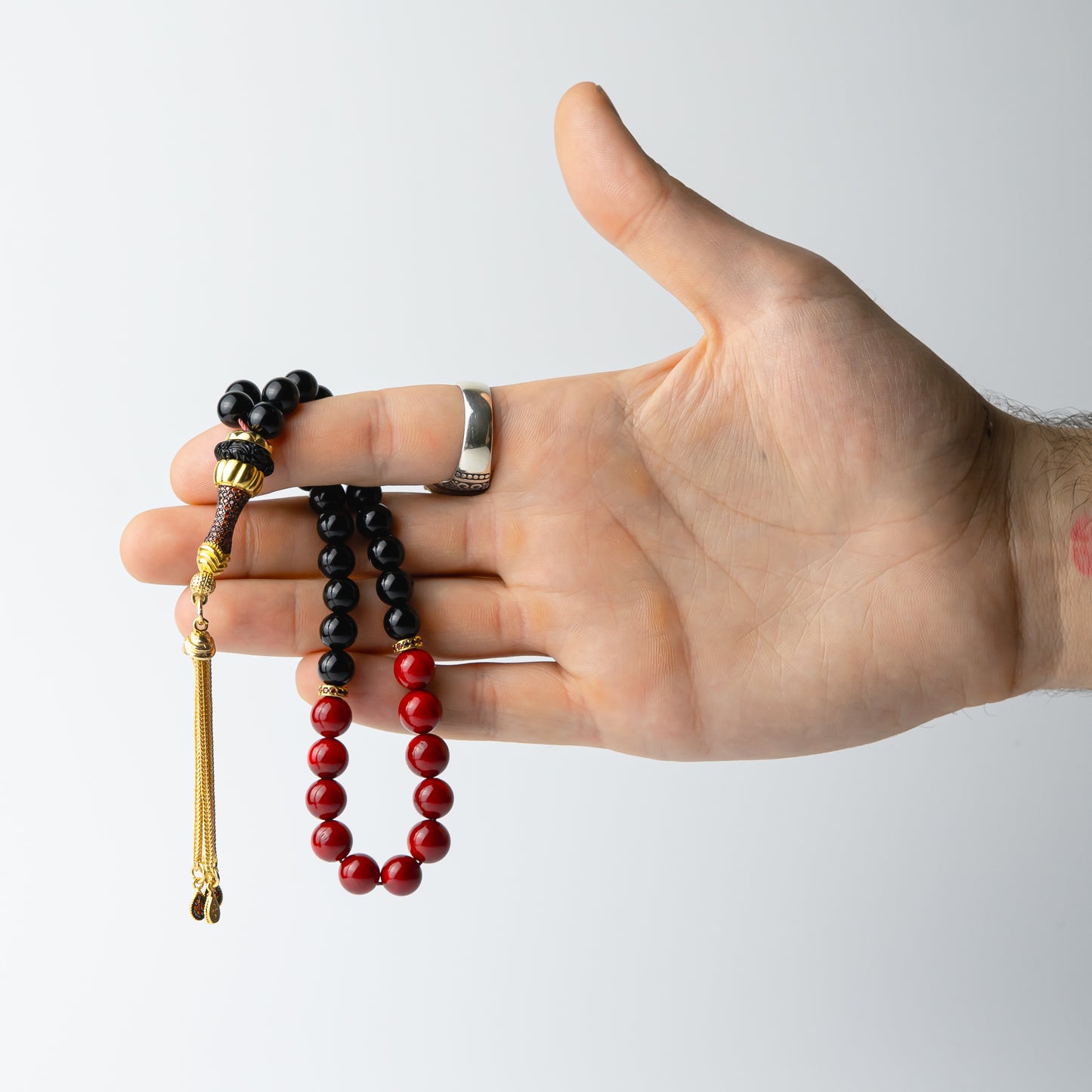 Sultan's Dual Elegance - Red Coral & Onyx Prayer Beads with Gold-Plated Silver Tassel