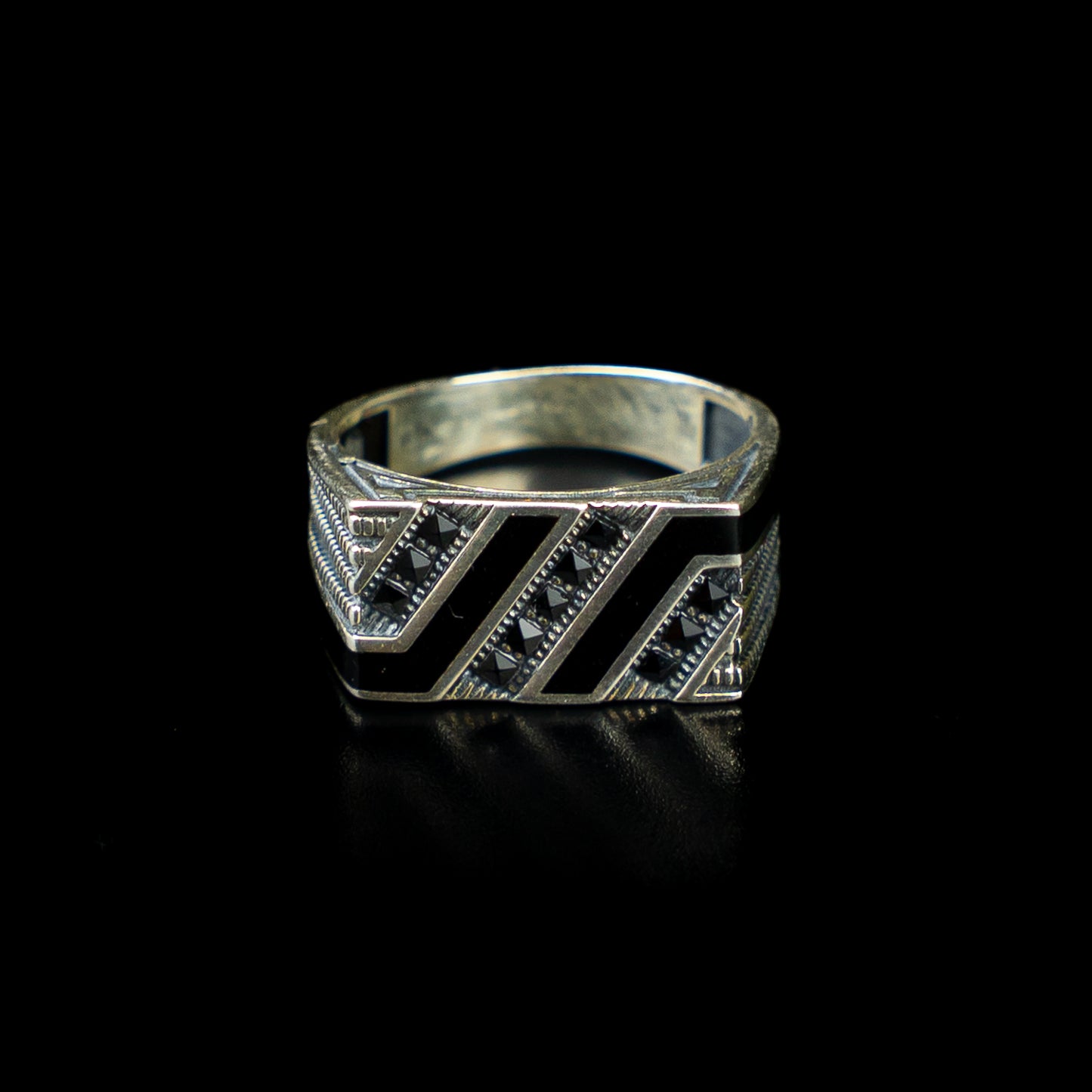 The Lineage – Handcrafted 925 Silver Enamel Ring