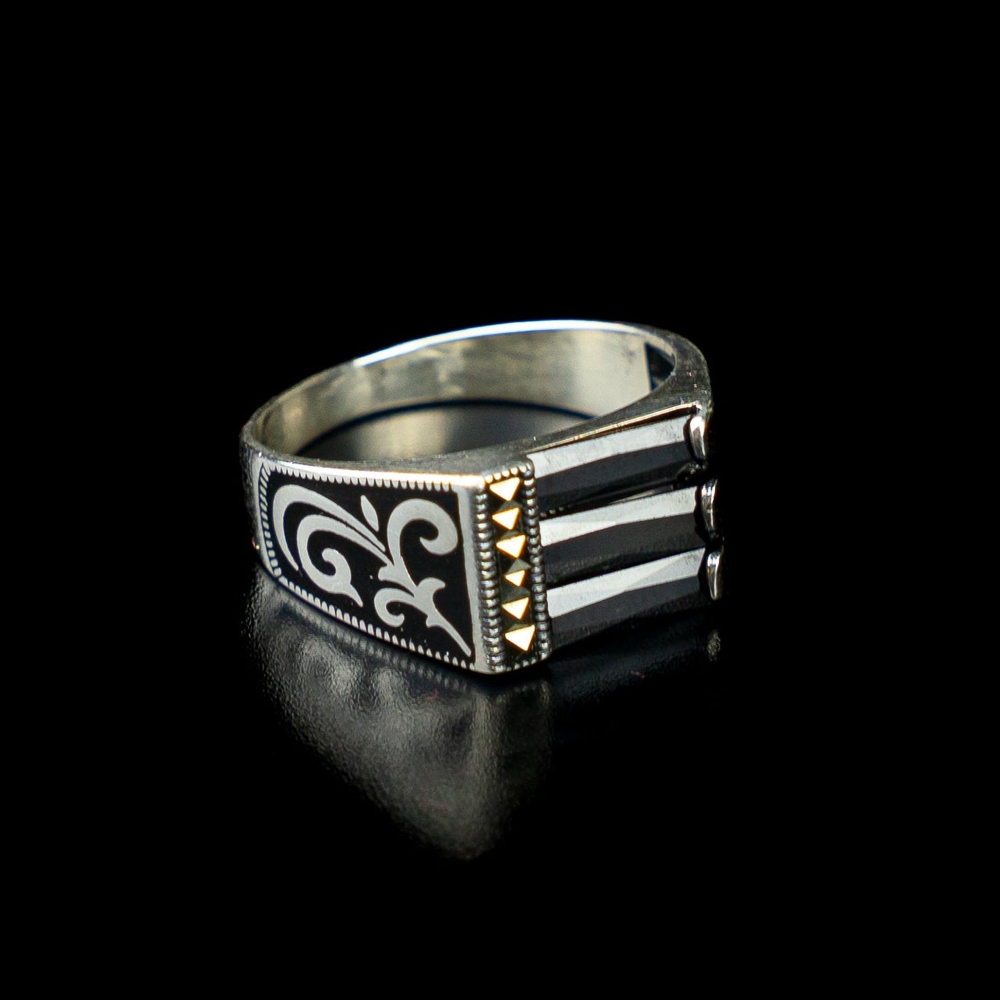 Triad Brilliance – Handcrafted 925 Silver Ring with Zircon Accents