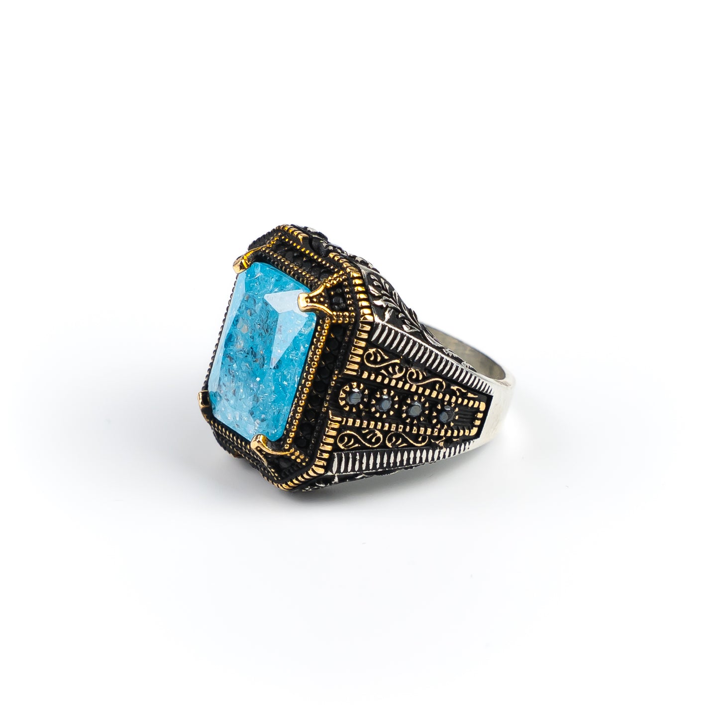 Sultan’s Azure