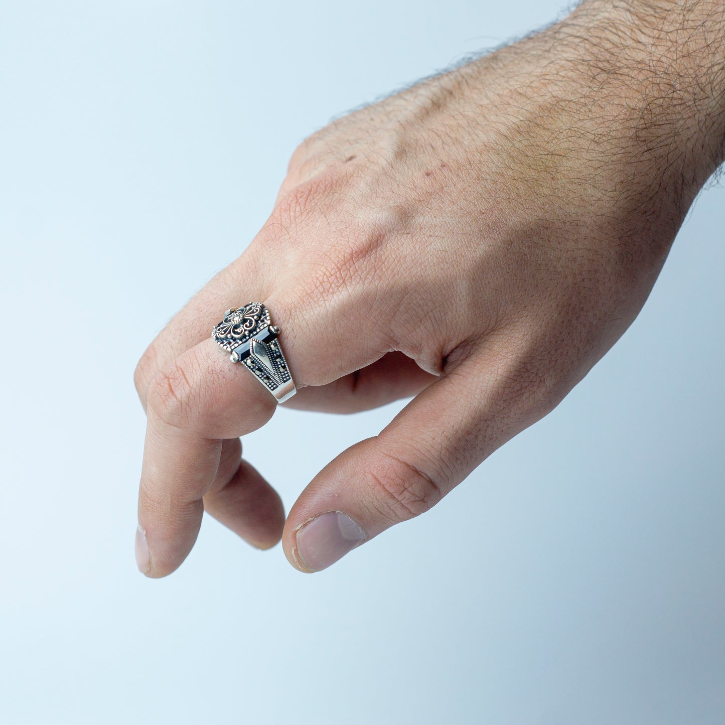 The Sultan's Edge – Onyx Silver Ring